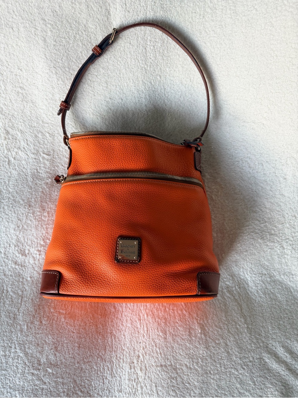 Dooney & Bourke Orange Pebbled Leather Convertible Shoulder/Crossbody Bag - Picture 3 of 16
